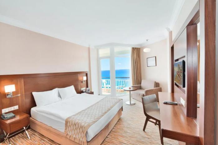 Salamis Bay Conti Resort Hotel & Casino Фамагуста Номер фото A room at the hotel